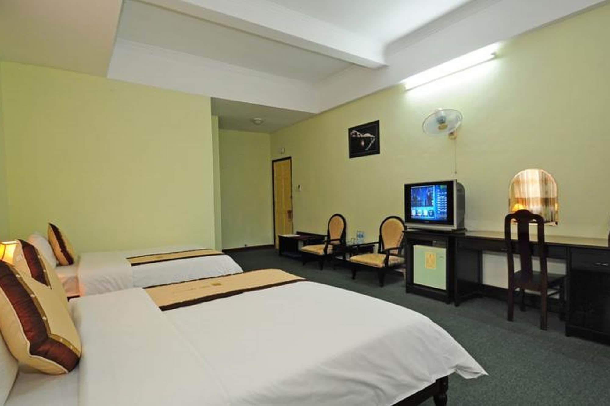 Duy Tan Hotel Hué Extérieur photo