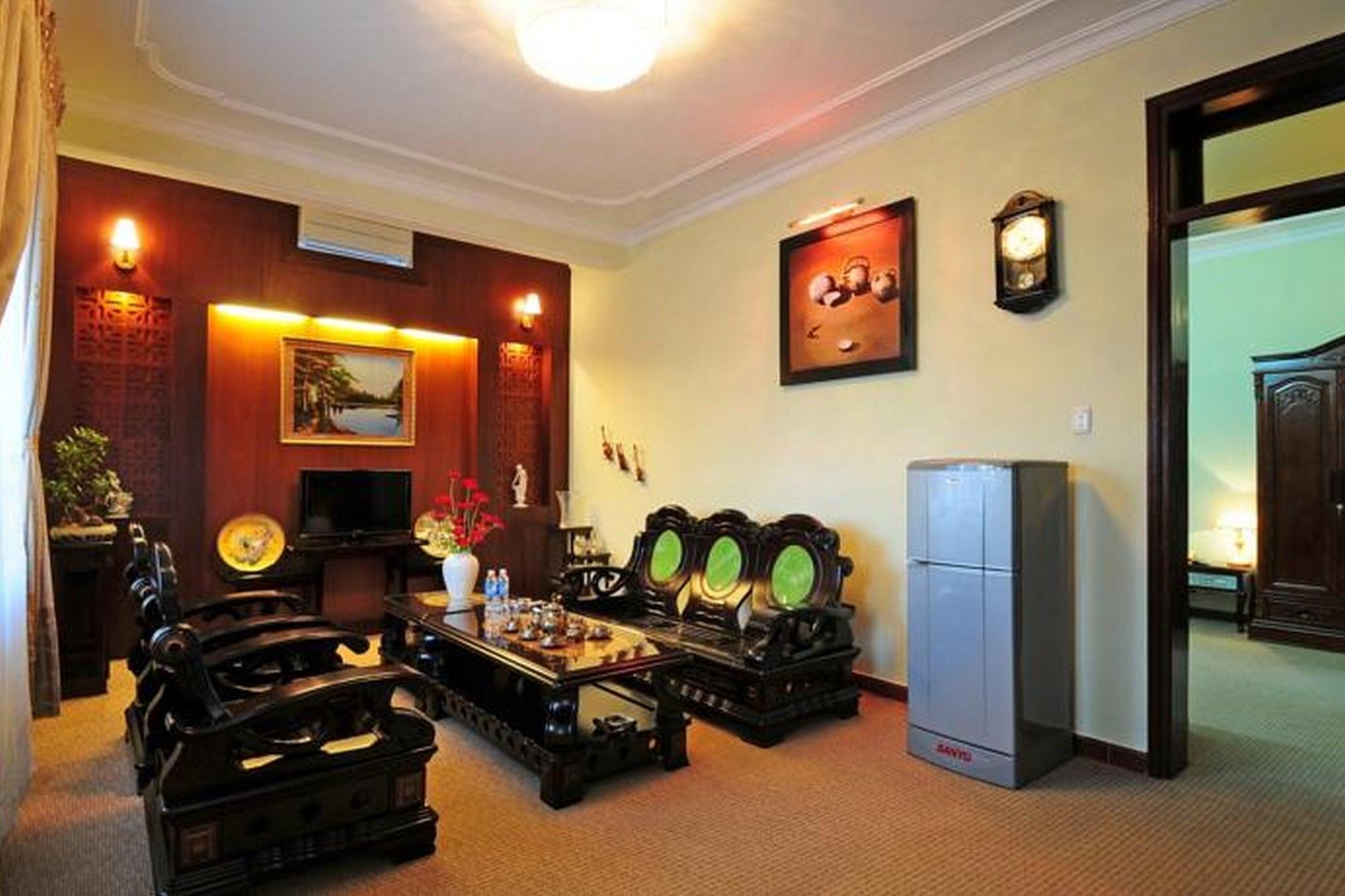 Duy Tan Hotel Hué Extérieur photo