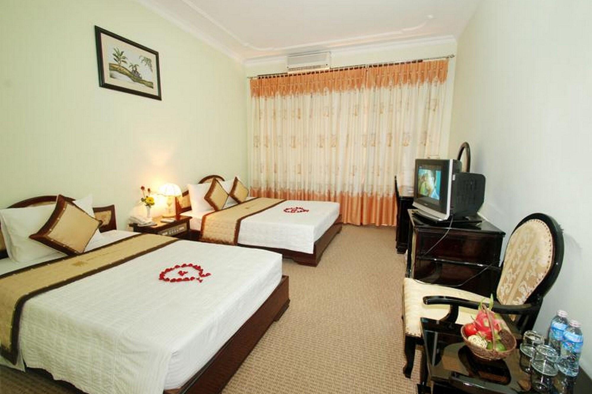 Duy Tan Hotel Hué Extérieur photo