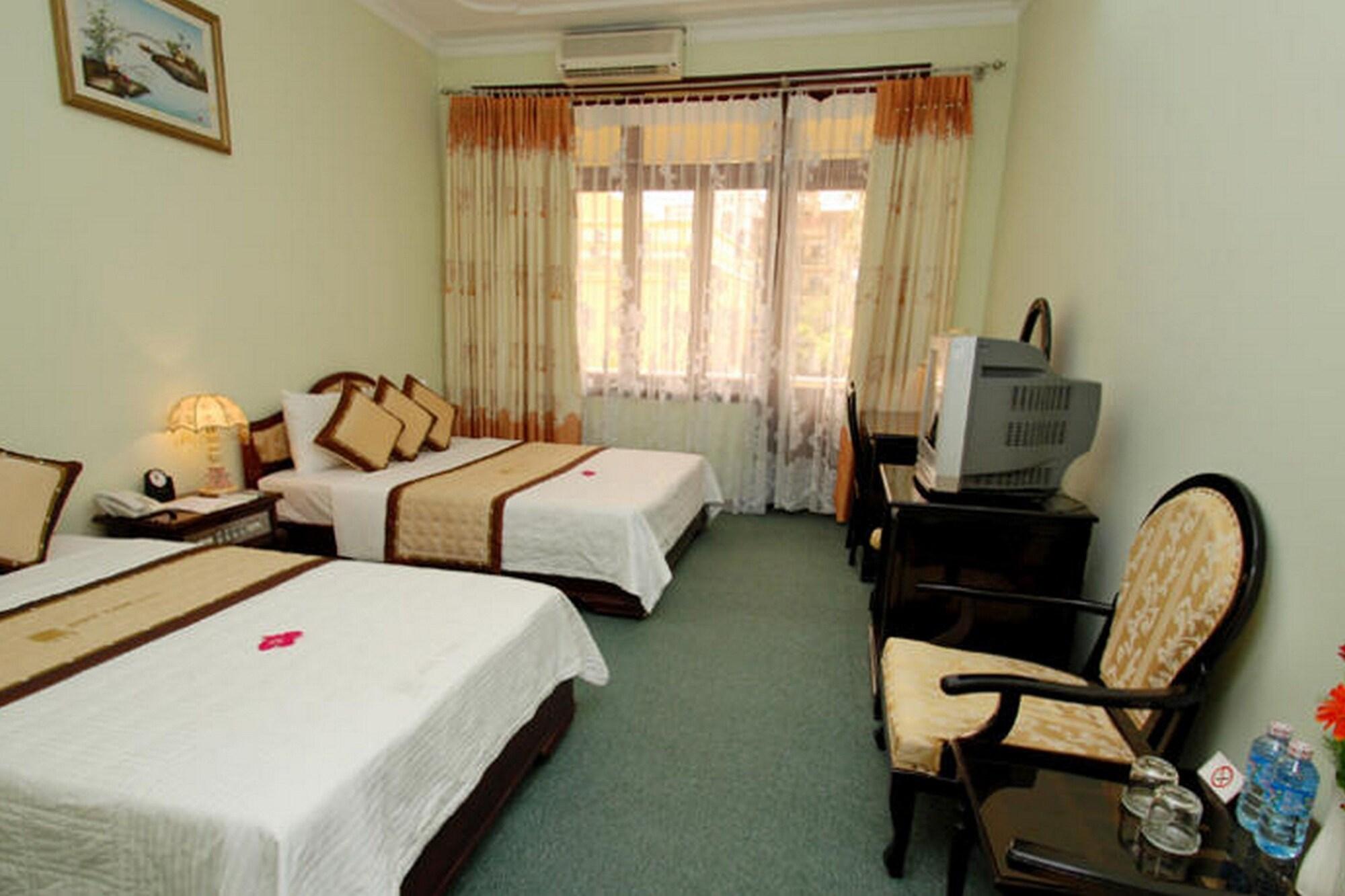 Duy Tan Hotel Hué Extérieur photo
